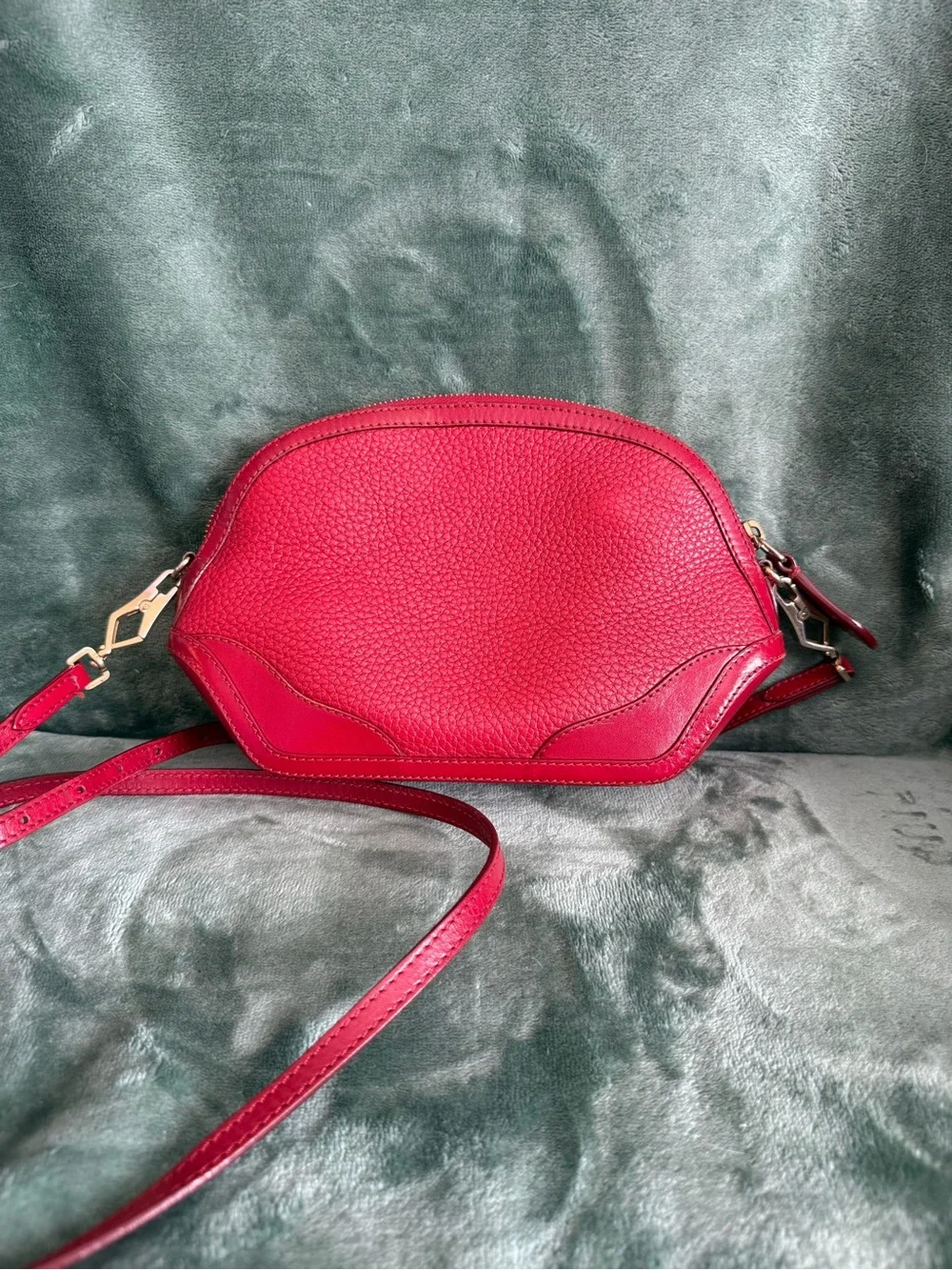 Burberry Red Pebbled Leather Dome Crossbody Bag with Gold Hardware - Picture 5 of 13